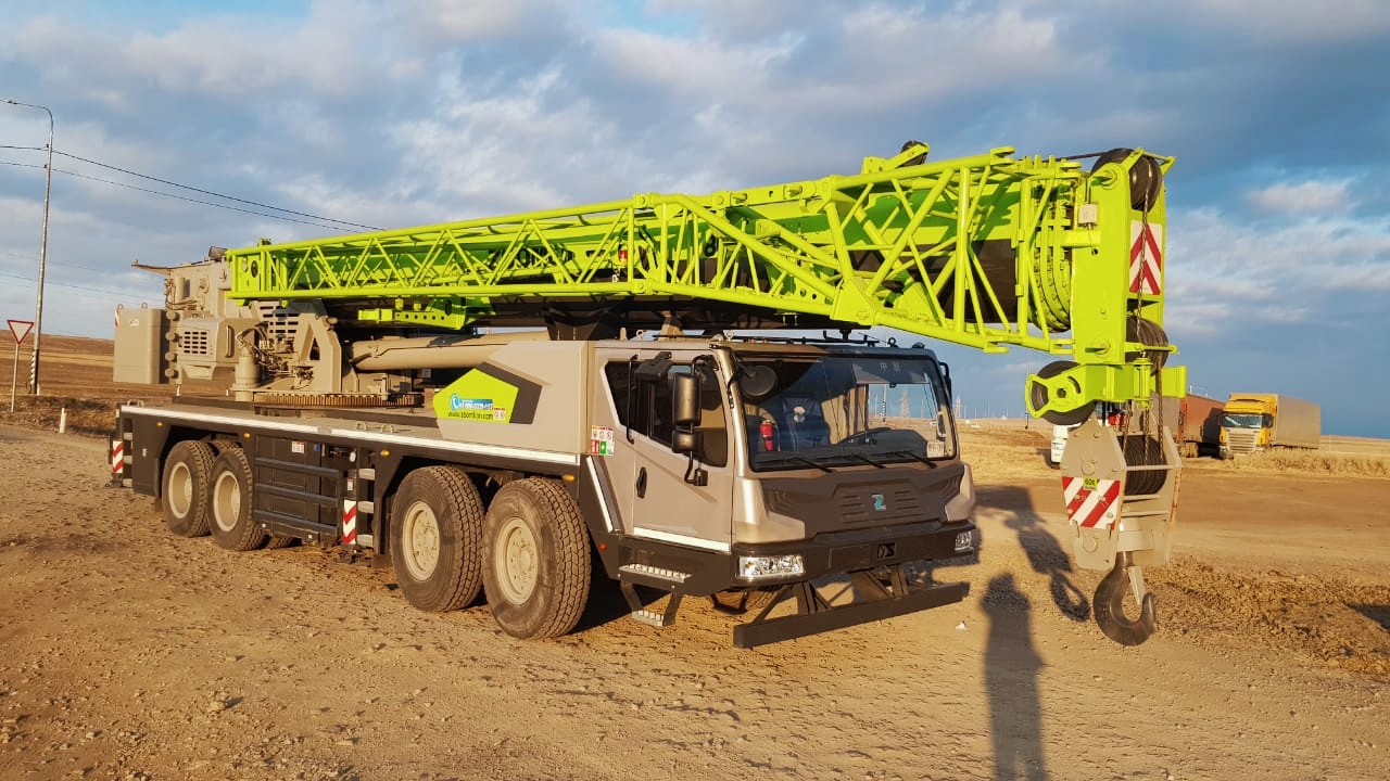 Автокран ZOOMLION ZTC250V